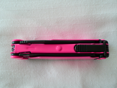 Hot pink powdercoated Leatherman side view